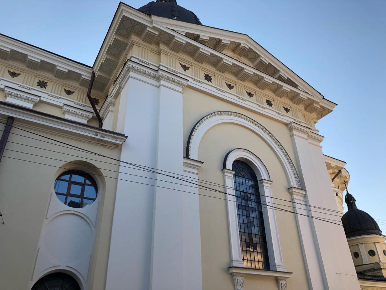 Modern Apartment In Lviv Historic Center. Exterior foto