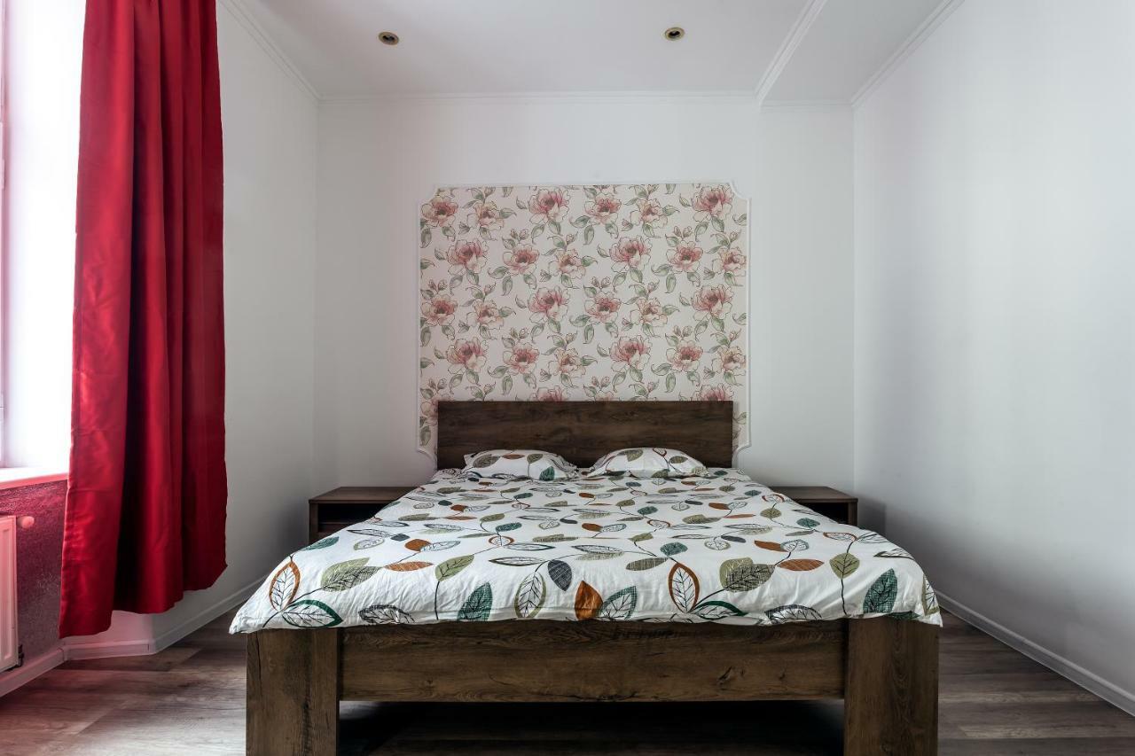 Modern Apartment In Lviv Historic Center. Exterior foto